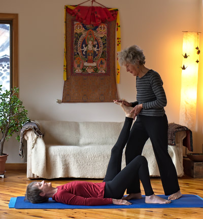 This supported leg stretch allows the client to remain completely relaxed while experiencing a wider range of motion.